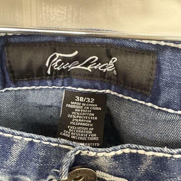 True Luck Classic Stretch Men Straight Jeans Size 38x32 - Picture 8 of 10